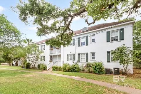 Exterior - 214 Upham St #3D, Mobile, AL 36607 photo 9 of 10