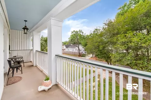 Exterior - 214 Upham St #3D, Mobile, AL 36607 photo 2 of 10