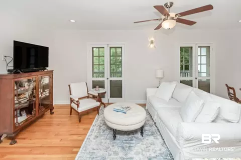 Living - 214 Upham St #3D, Mobile, AL 36607 photo 1 of 1