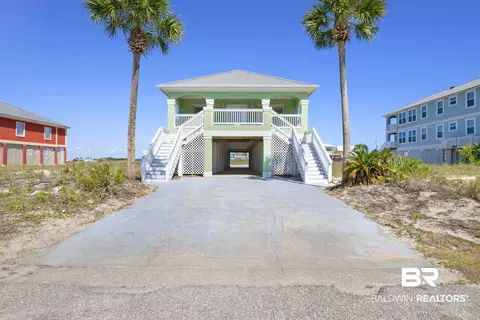 430 Harbor Light Ln, Gulf Shores, AL 36542