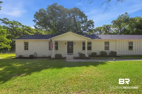 6685 Voran Dr, Theodore, AL 36582