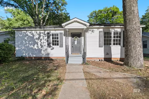 953 Cloverdale Dr, Mobile, AL 36606