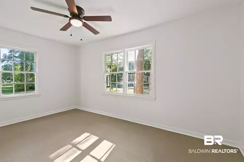 953 Cloverdale Dr, Mobile, AL 36606 photo 17