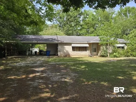 530 Rockaway Creek Rd, Atmore, AL 36502