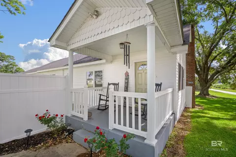 22 Horace Odom Rd, Millry, AL 36558