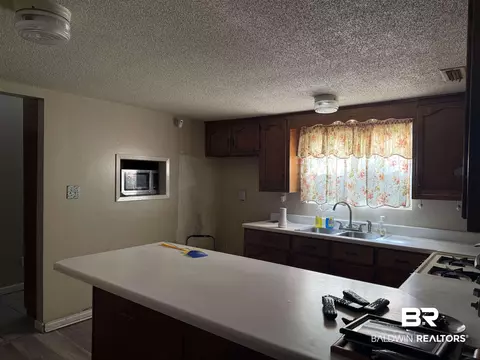 1909 Brill Rd, Mobile, AL 36605 photo 4