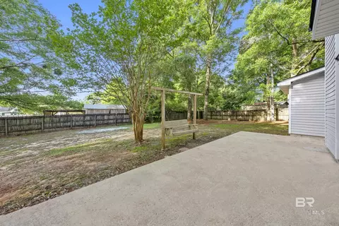 Exterior - 13205 Hackberry Dr, Mobile, AL 36608 photo 2 of 4