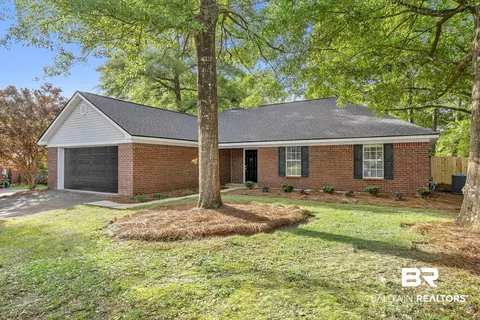13205 Hackberry Dr, Mobile, AL 36608 photo 2