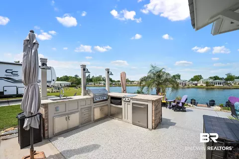 Kitchen - 12088 Gateway Dr, Elberta, AL 36530 photo 1 of 2