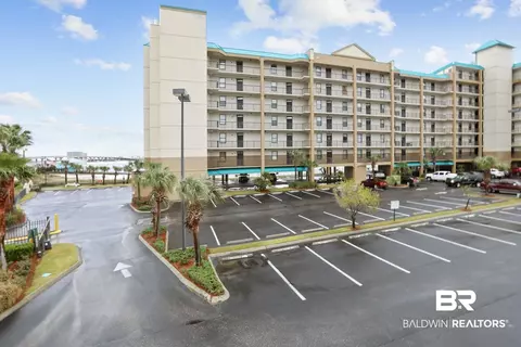 27284 Gulf Rd #611, Orange Beach, AL 36561