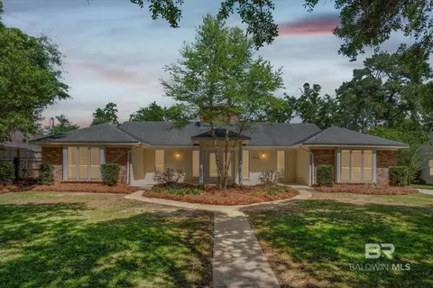 3724 S Claridge Rd, Mobile, AL 36608