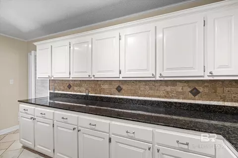 Kitchen - 3724 S Claridge Rd, Mobile, AL 36608 photo 5 of 5