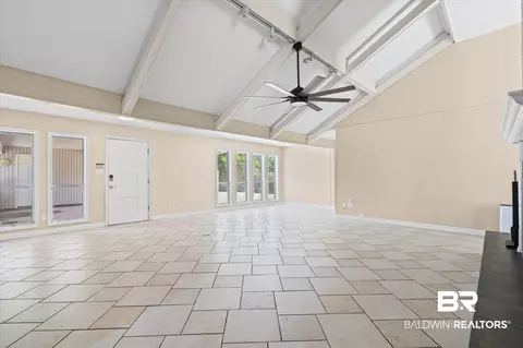Living - 3724 S Claridge Rd, Mobile, AL 36608 photo 3 of 8