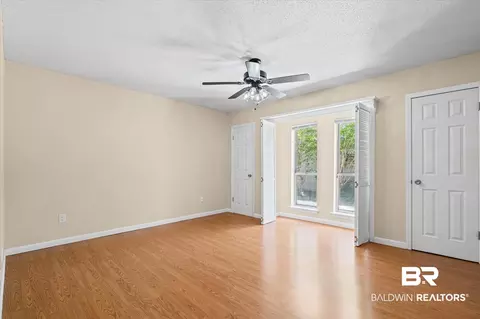 Bedroom - 3724 S Claridge Rd, Mobile, AL 36608 photo 4 of 6