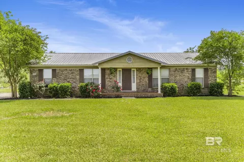 19516 County Road 48, Robertsdale, AL 36567