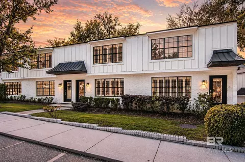 314 Gayfer Ct #11, Fairhope, AL 36532