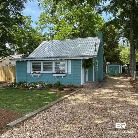 18797 Carolina St, Robertsdale, AL 36567