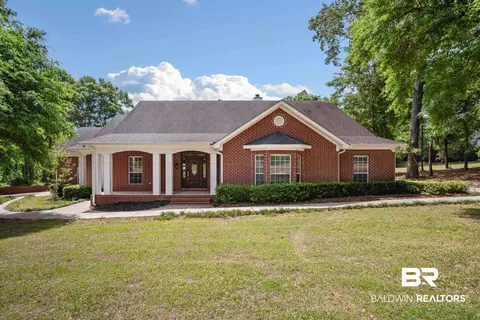 10360 Southern Oaks Dr, Saraland, AL 36571