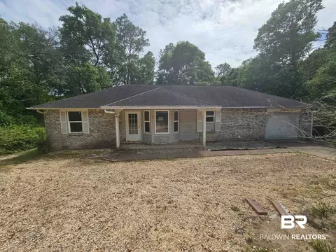 2700 Pine Ridge Dr, Lillian, AL 36549