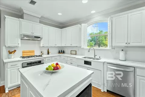 Kitchen - 11413 Halcyon Loop, Daphne, AL 36526 photo 5 of 7