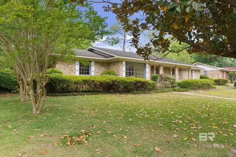 Exterior - 1182 Ginger Dr, Mobile, AL 36693 photo 7 of 7