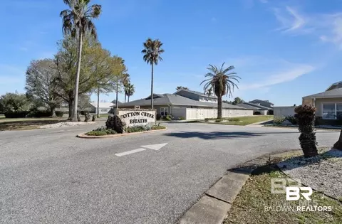 501 Cotton Creek Dr #105, Gulf Shores, AL 36542