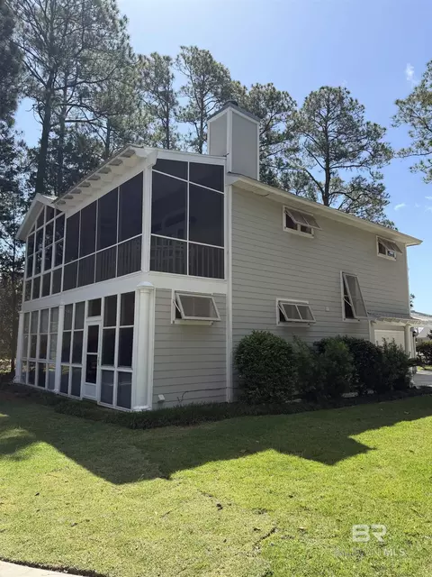 216 W Canal Dr #1, Gulf Shores, AL 36542