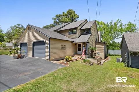 39 Lakeshore Dr #39, Daphne, AL 36526