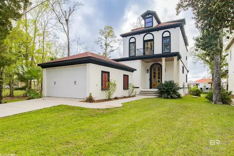 13897 Fish River Acres Cir, Foley, AL 36535
