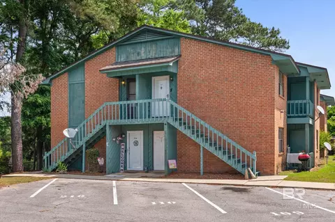 500 Grant St #C210, Daphne, AL 36526