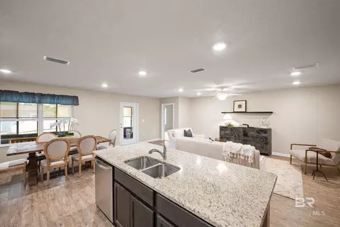 Kitchen - 8294 Irwin Loop, Daphne, AL 36526 photo 1 of 1