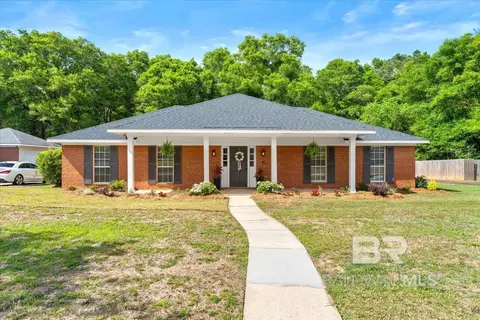 7620 Meadows Dr, Mobile, AL 36619