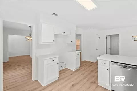7620 Meadows Dr, Mobile, AL 36619 photo 11