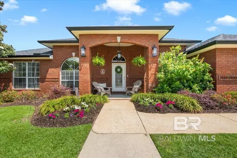 1071 Tampa Ave, Foley, AL 36535