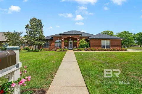 1071 Tampa Ave, Foley, AL 36535