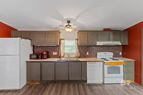 24960 Pompano Dr #7, Elberta, AL 36530 photo 2