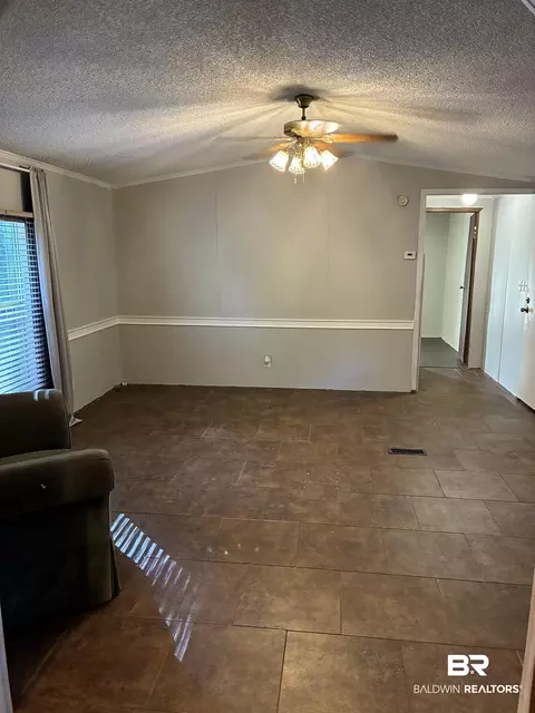 Living - 24960 Pompano Dr #7, Elberta, AL 36530 photo 4 of 4