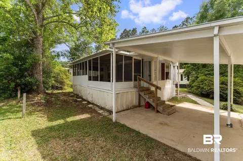 Exterior - 24960 Pompano Dr #7, Elberta, AL 36530 photo 5 of 7