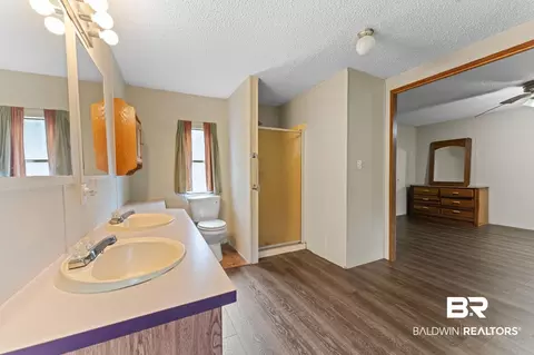 Bath - 24960 Pompano Dr #7, Elberta, AL 36530 photo 2 of 3