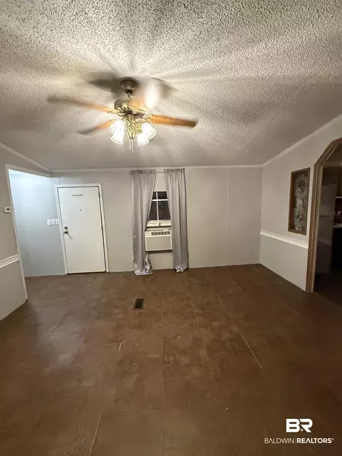 Living - 24960 Pompano Dr #7, Elberta, AL 36530 photo 1 of 4