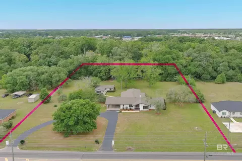 1410 S Juniper St, Foley, AL 36535