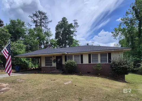 108 Azalea St, Evergreen, AL 36401