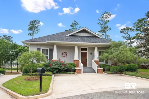 32523 Lakeview Cir, Loxley, AL 36551