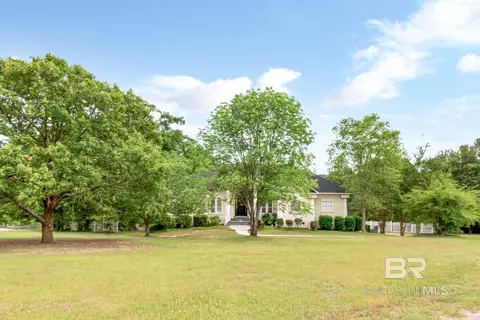 2640 Meadow Lake Rd, Semmes, AL 36575