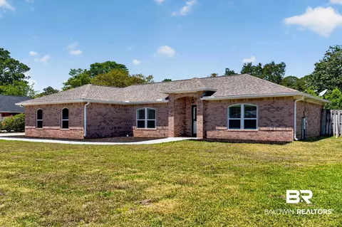 5196 Choctaw Ave, Pensacola, FL 32507