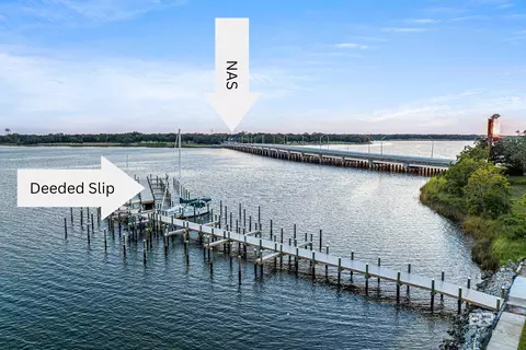 612 S 1st St #24, Pensacola, FL 32507