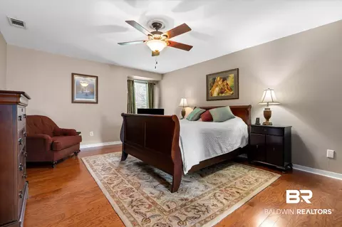 Bedroom - 559 E Cumberland Rd, Mobile, AL 36608 photo 1 of 6