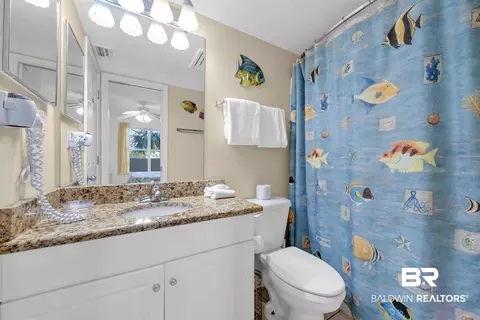 Bath - 645 Plantation Rd #6205, Gulf Shores, AL 36542 photo 1 of 1