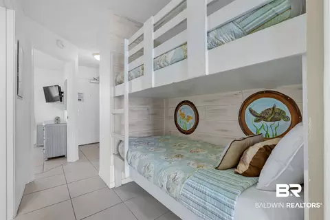 Bedroom - 645 Plantation Rd #6205, Gulf Shores, AL 36542 photo 3 of 3