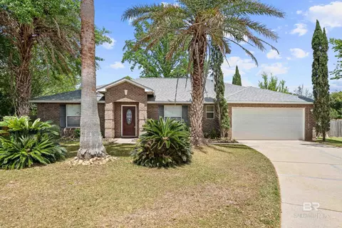 3 Martin Cir, Foley, AL 36535